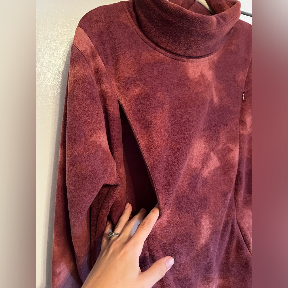 Cozy stylish maternity nursing sweatshirt
